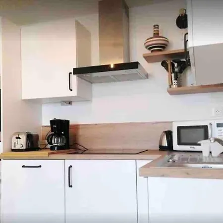 Maisonnette Pour 2 Personnes - Vue - A 100 Metres * Ploubazlanec